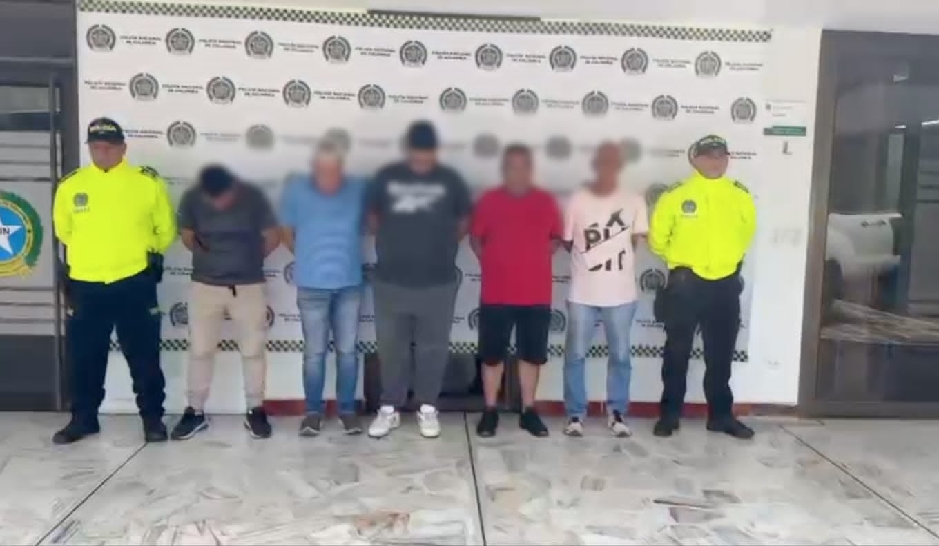 Capturados por falsificación de dólares.