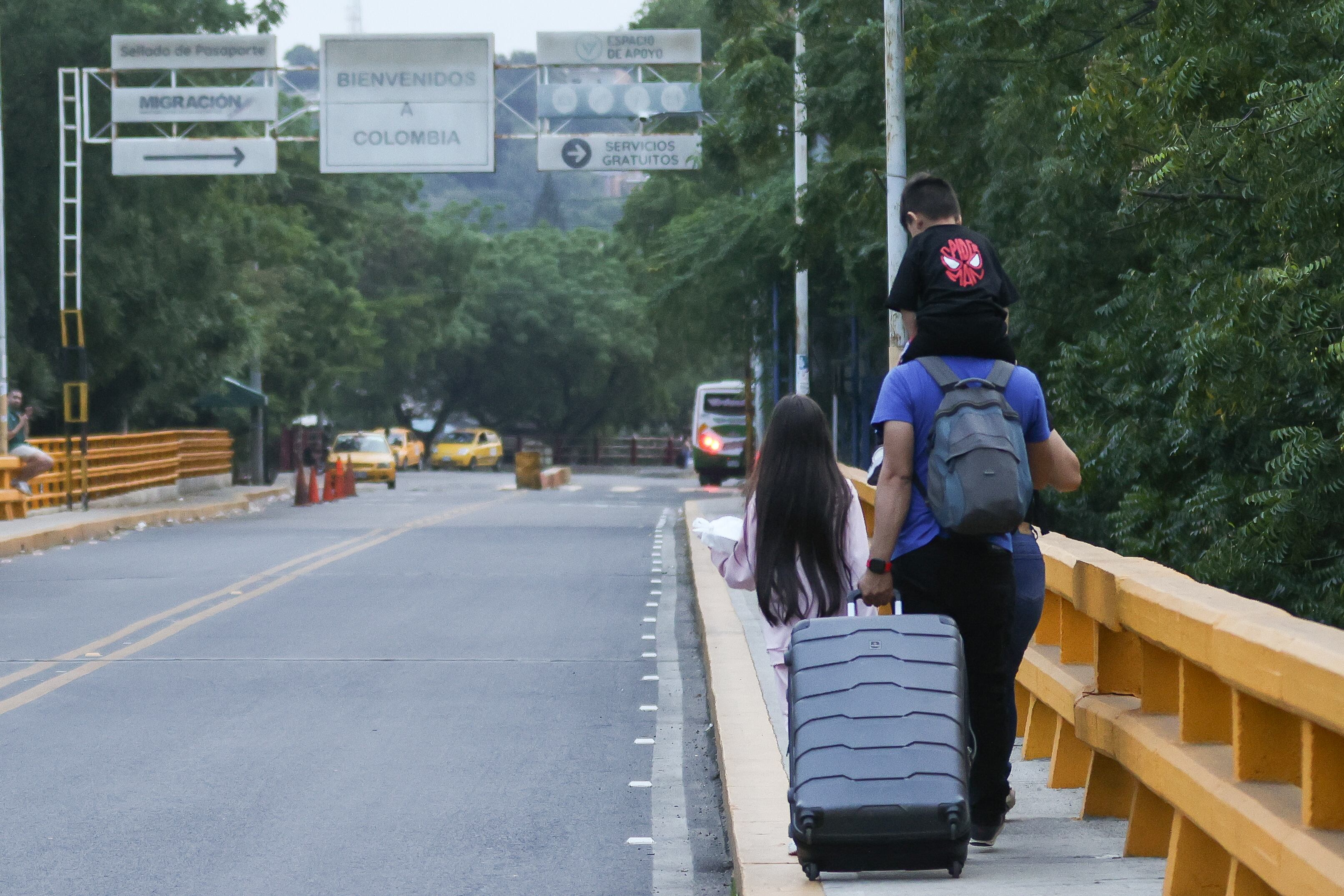 Frontera entre Colombia y Venezuela en Cucúta, Norte de Santander. Paso fronterizo.