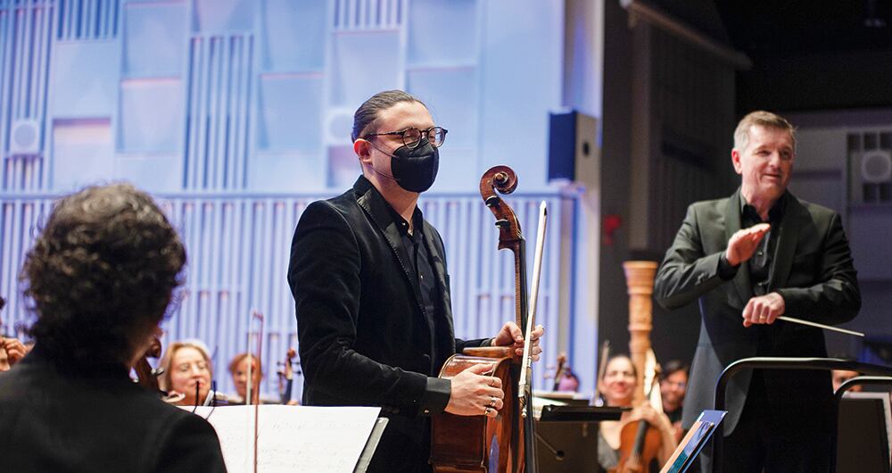 En el Tommie Haglund Festival, el chelista Santiago Cañón, el director Joachim Gustafson.