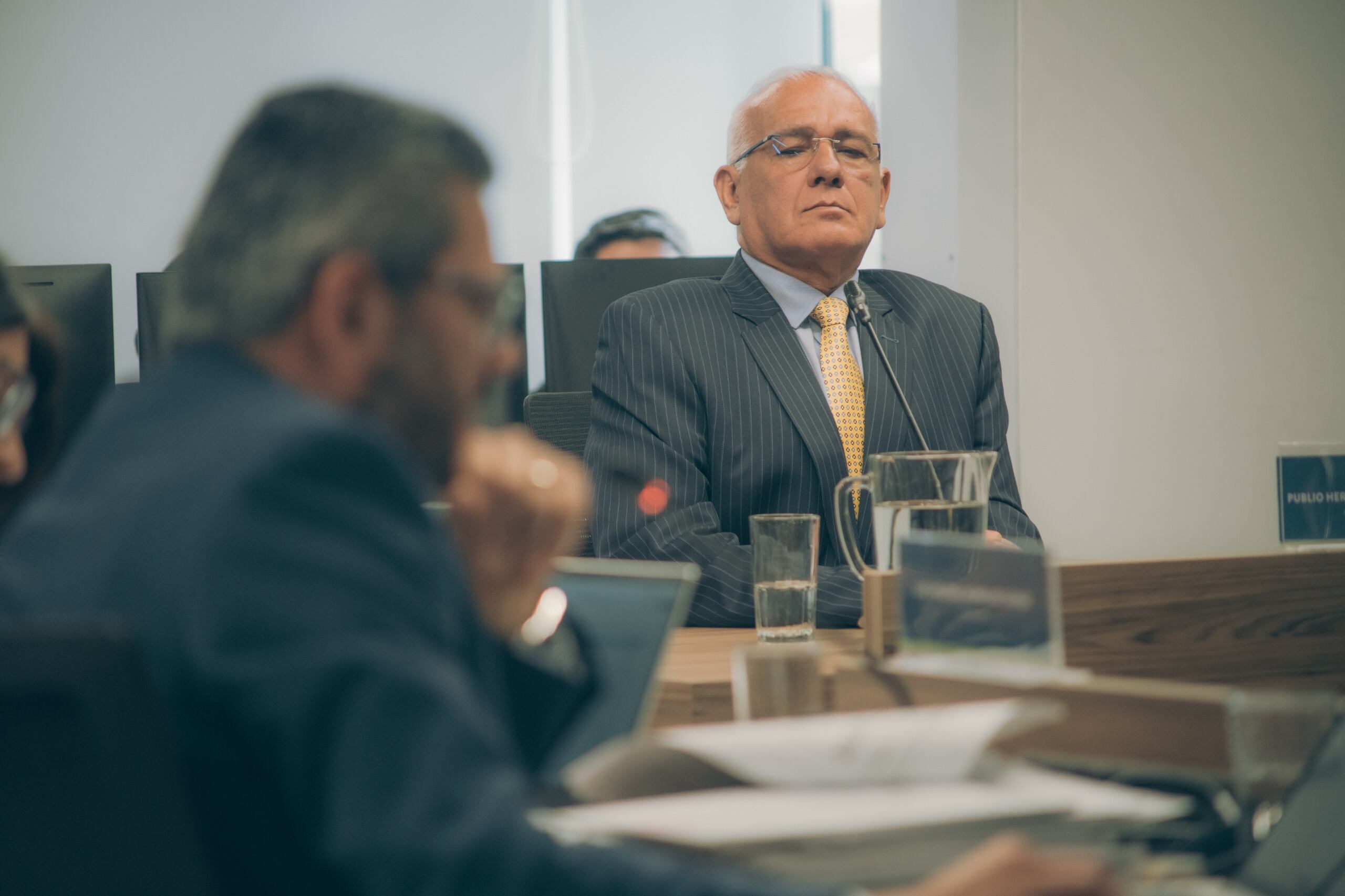 El coronel en retiro Publio Hernán Mejía ante la JEP.