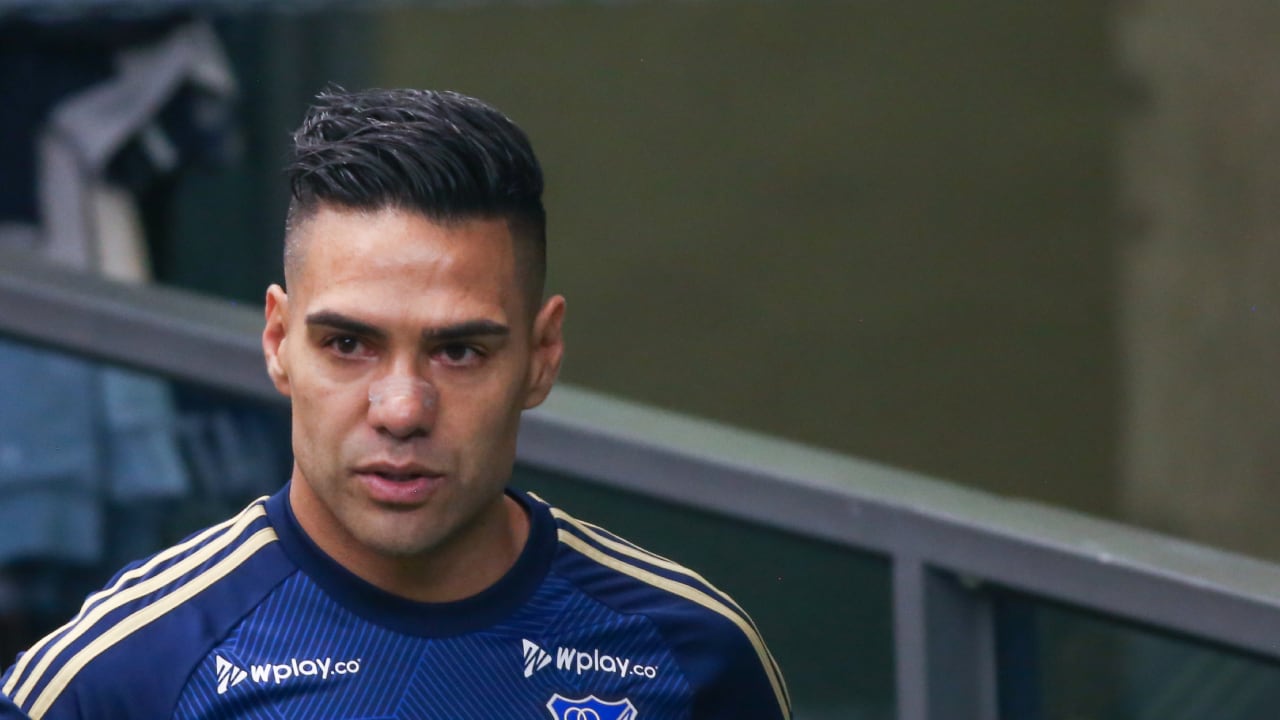 Le aparece nueva novia a Falcao.