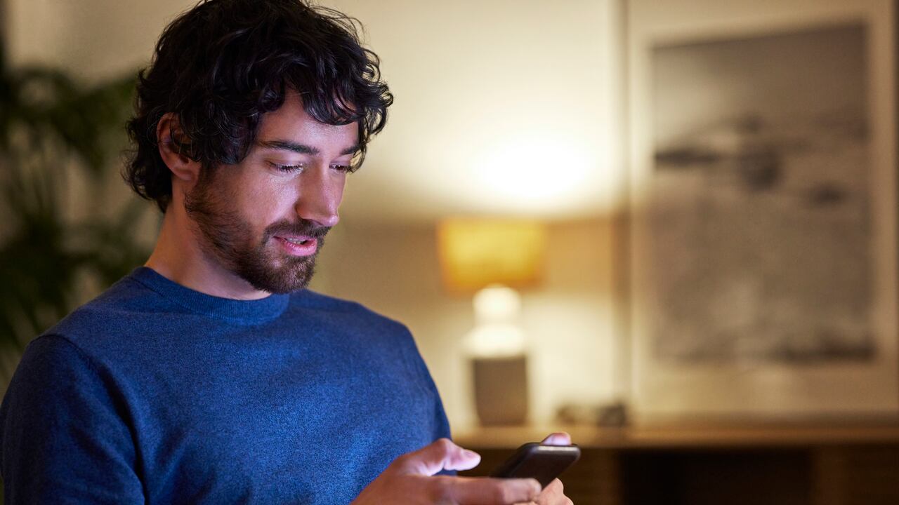 Si el usuario decide explorarlo, lo ideal es limitarse a consultar datos técnicos o verificar el estado de la conexión.