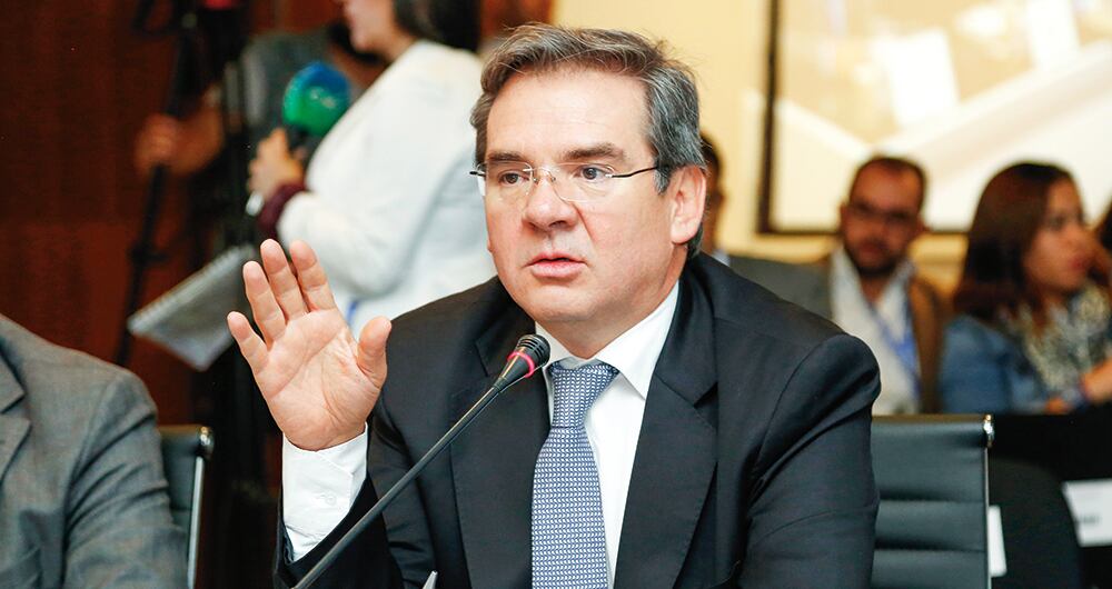  Germán Varón Cotrino fue ternado por la Corte Suprema de Justicia y se pensó que sería el elegido para llegar al Ministerio Público. En pocas horas, todo cambió. 