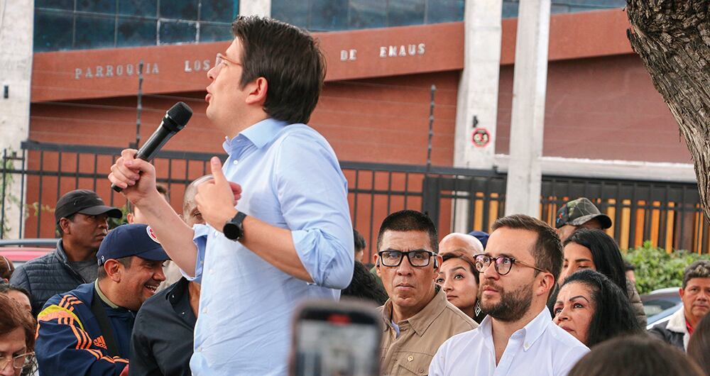 Las autoridades todavía siguen investigando el crimen.