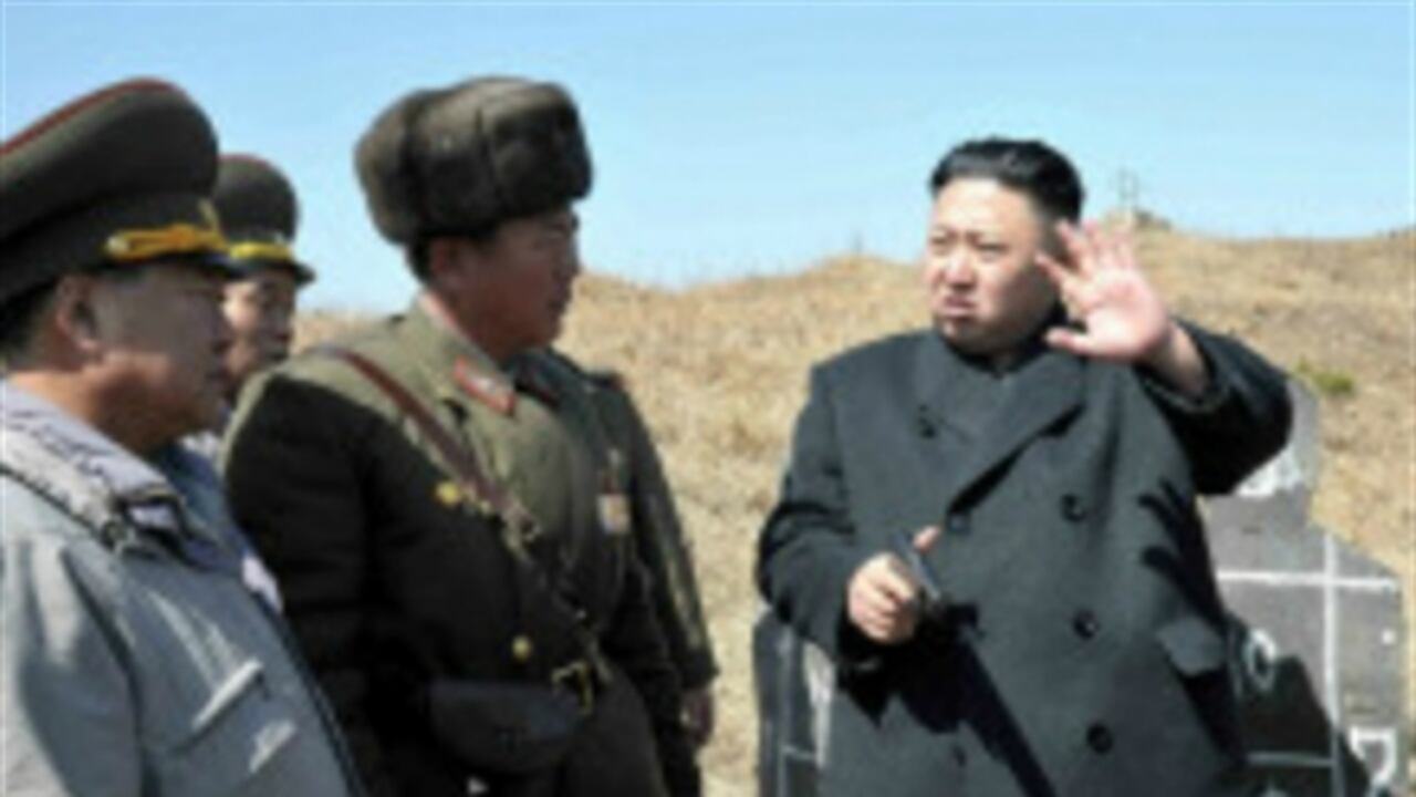 Kim Jong-Un, de 30 años de edad, siguió la política de su padre y su abuelo.