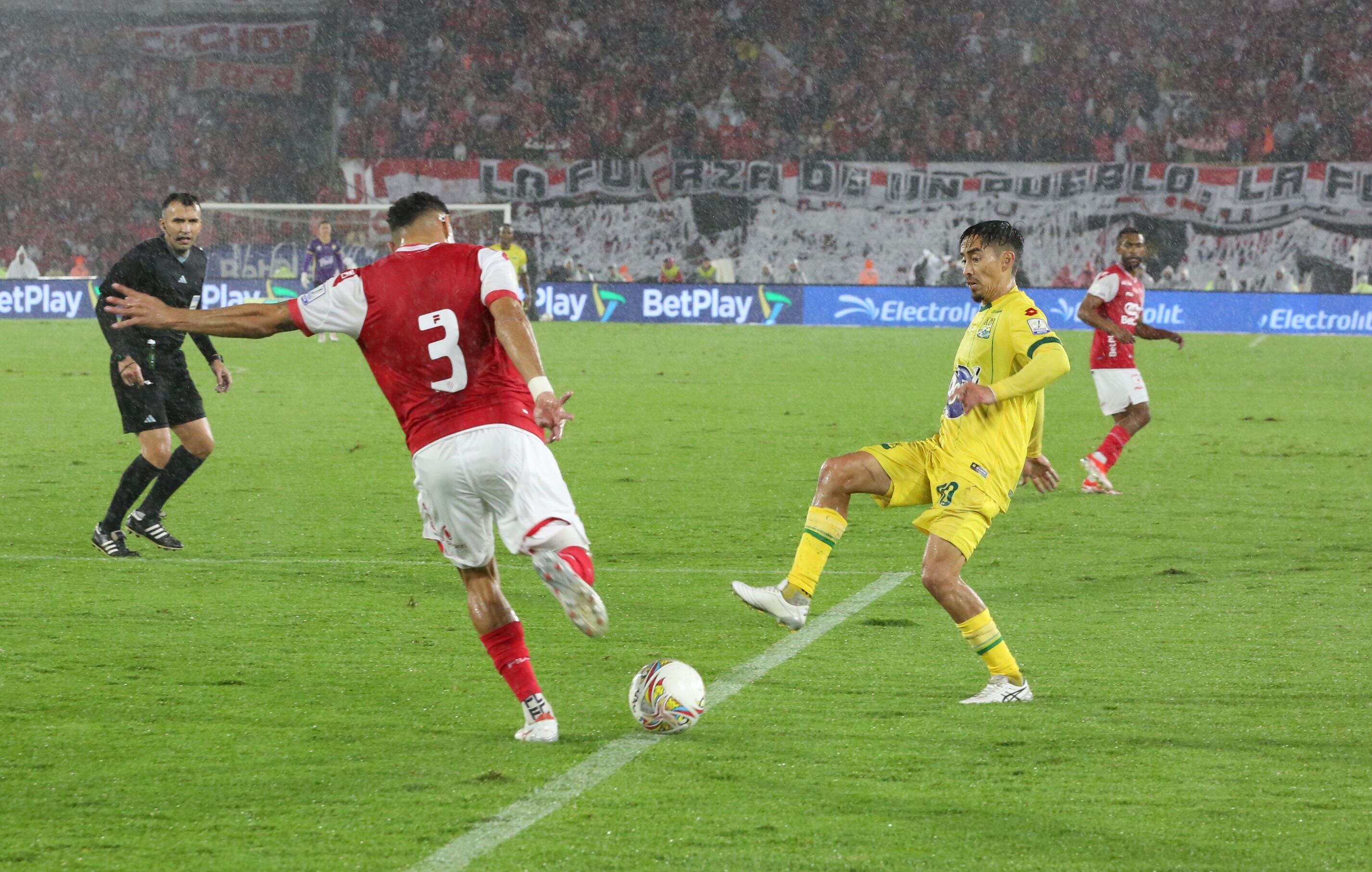 Bucaramanga vs Santa Fe
gol, celebración