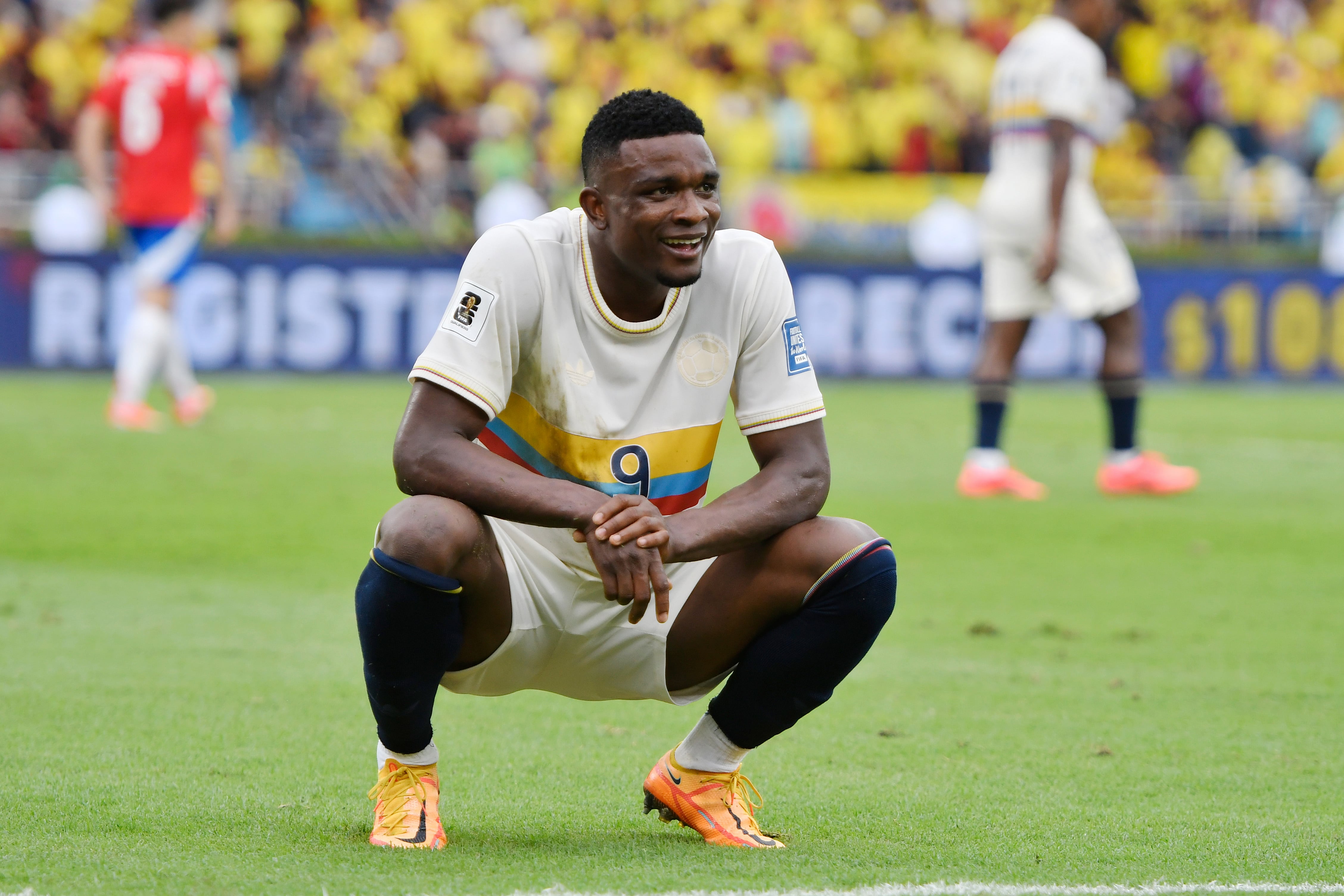 BARRANQUILLA, COLOMBIA - OCTOBER 15: Jhon Córdoba of Colombia reacts during the FIFA World Cup 2026 South American Qualifier match between Colombia and Chile at Roberto Melendez Metropolitan Stadium on October 15, 2024 in Barranquilla, Colombia. (Photo by Gabriel Aponte/Getty Images)