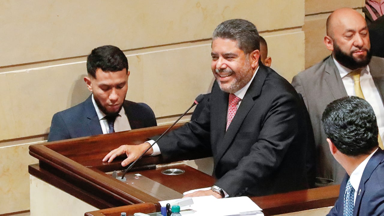 Carlos Hernán Rodríguez se posesionará en la Contraloría General en la primera semana de septiembre.