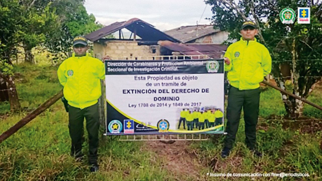 Castañeda es investigado por lavado de activos y denunció el ofrecimiento del expediente.