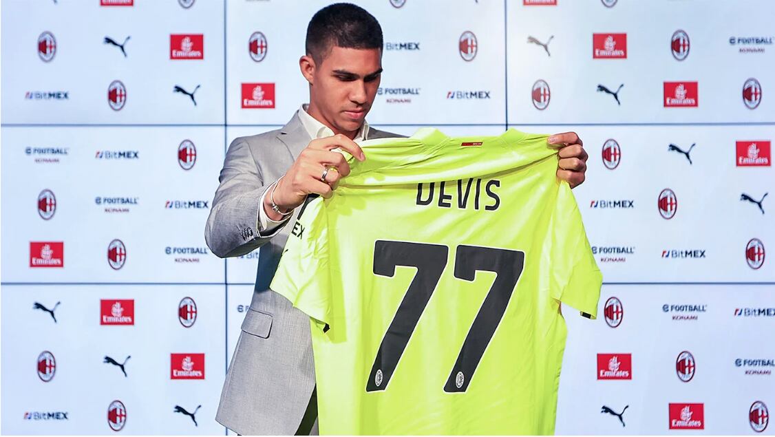 Devis Vásquez 
Nuevo arquero del Ac Millan