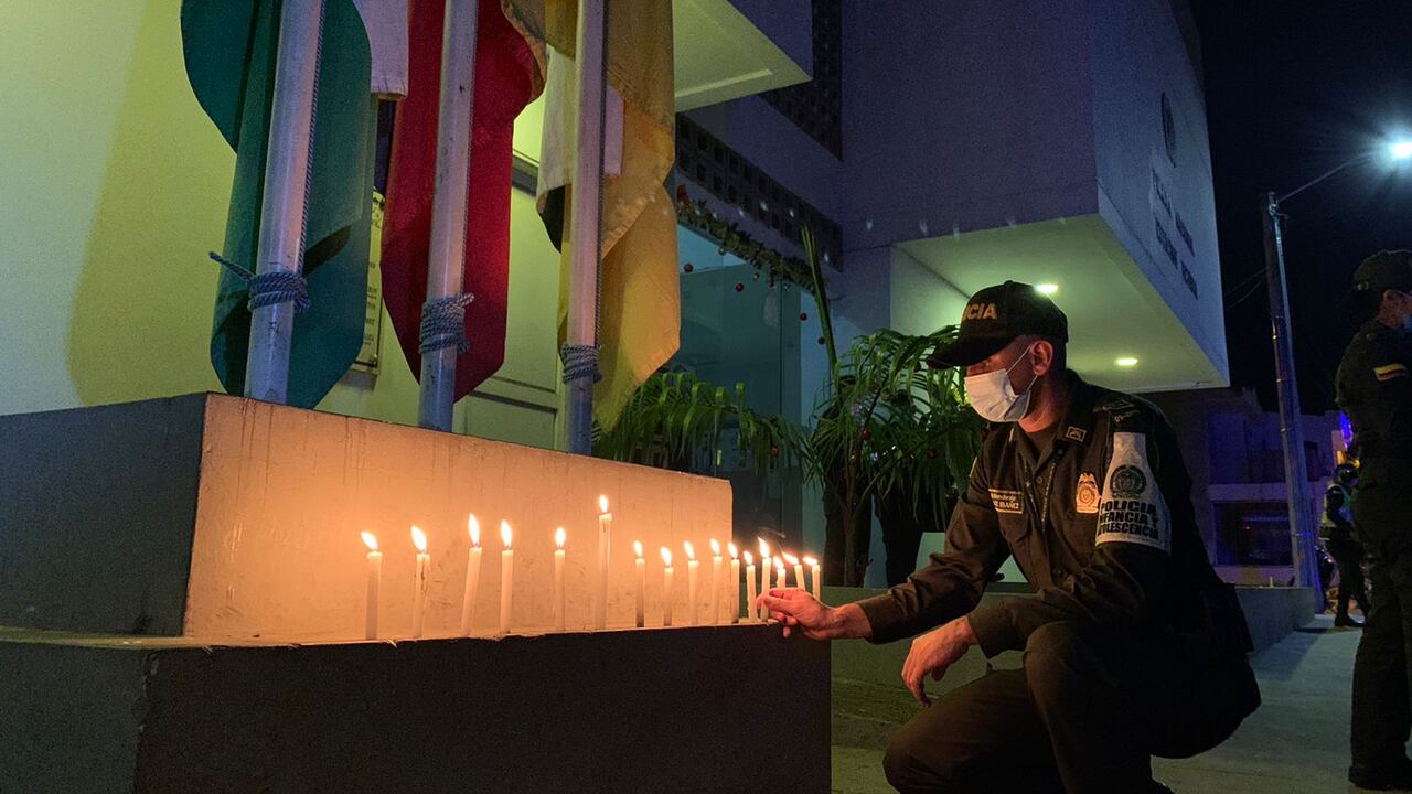 Atentado aeropuerto Camilo Daza Cúcuta
Aeropuerto Camilo Daza,
Aeropuerto de Cúcuta
Atentado en Cúcuta
Diciembre 14 2021
Estación Betania Norte de Santander
Foto Alfred Pérez