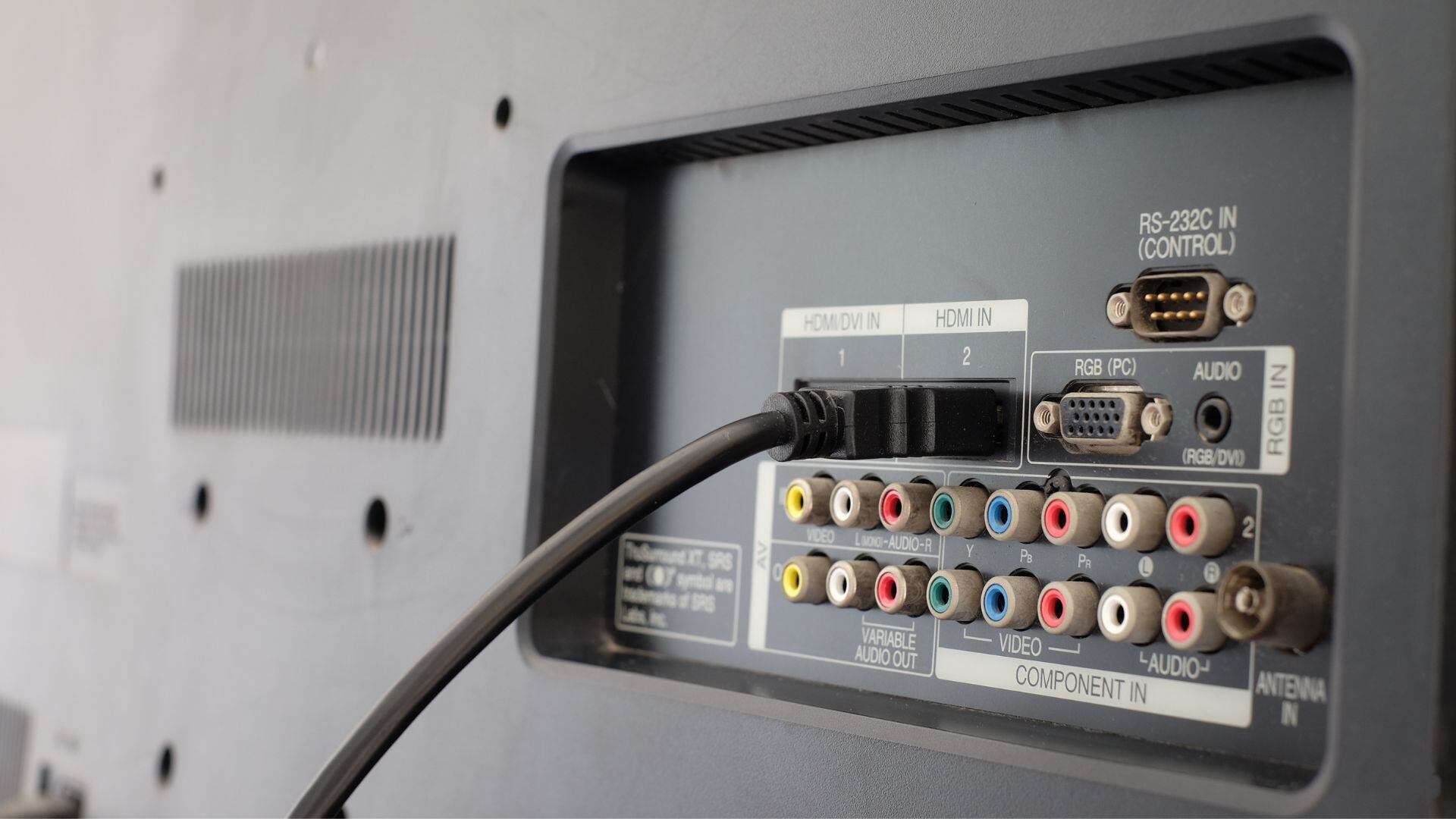 Los puertos HDMI están diseñados para mejorar la experiencia de visualización.