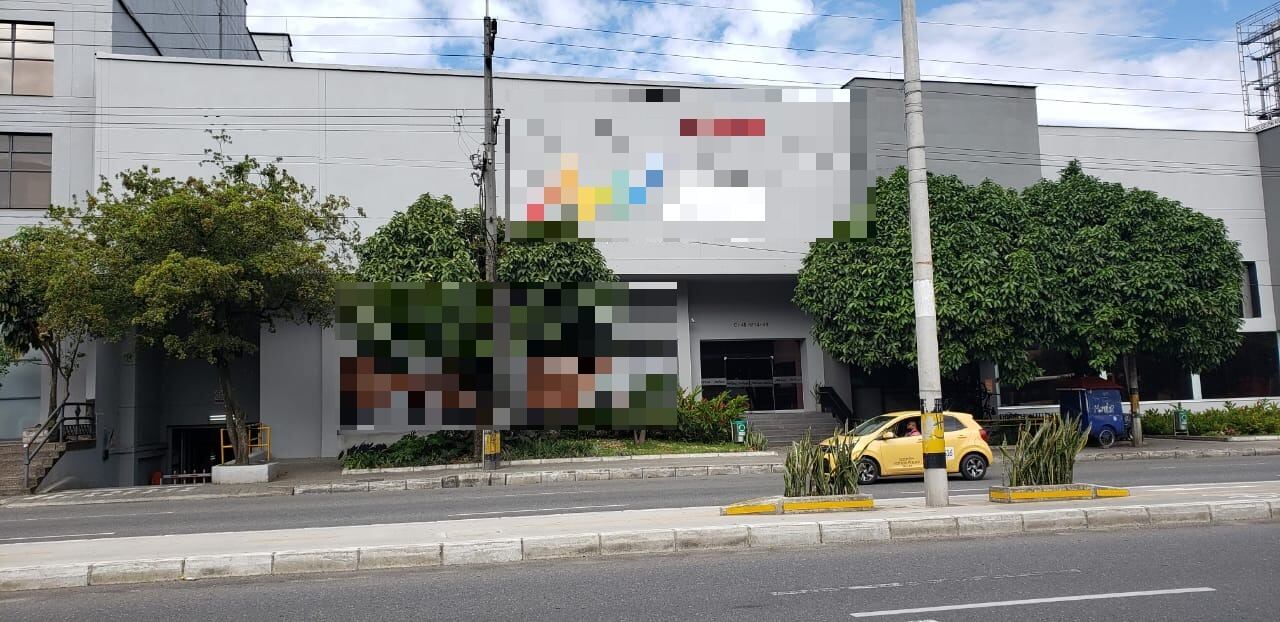 Este local, también es uno por los que respuestas urgentes quien denuncia.