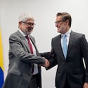 Félix Plasencia, embajador de Venezuela ante Colombia, se reunió con el canciller colombiano, Álvaro Leyva y posteriormente, con Germán Umaña, ministro de Comercio, Industria y Turismo.