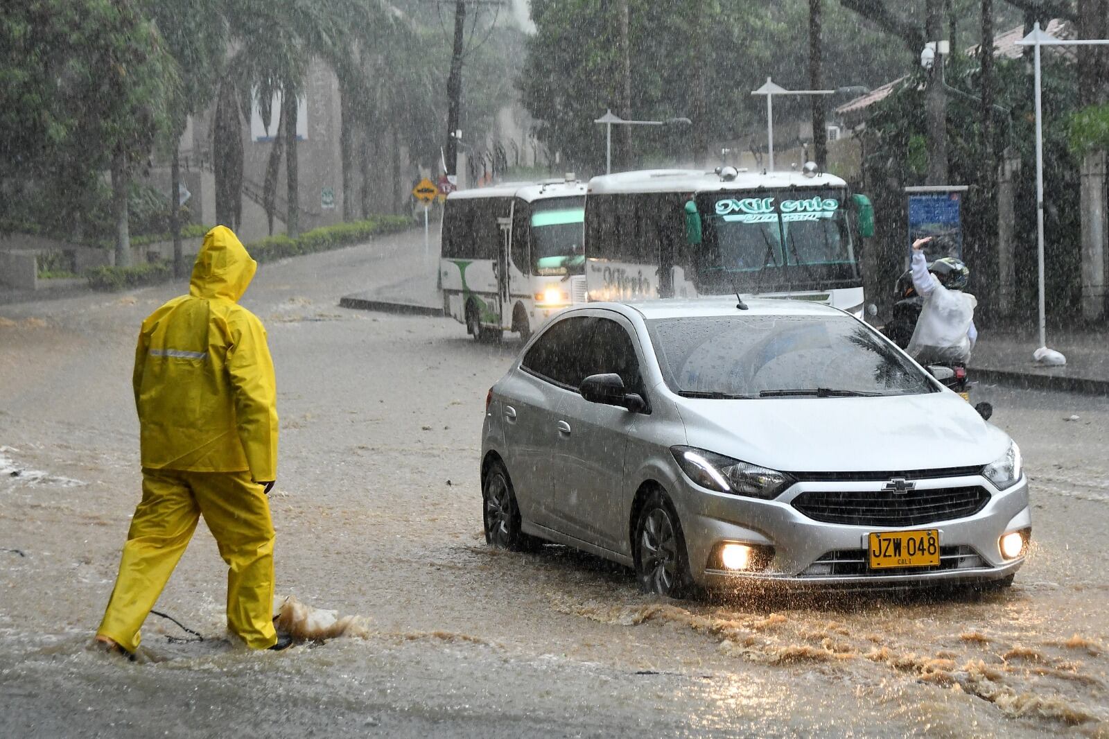 aguacero en cali