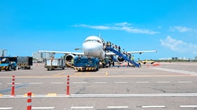 Se trata de una ruta estacional que se extenderá hasta marzo, con un vuelo
semanal.