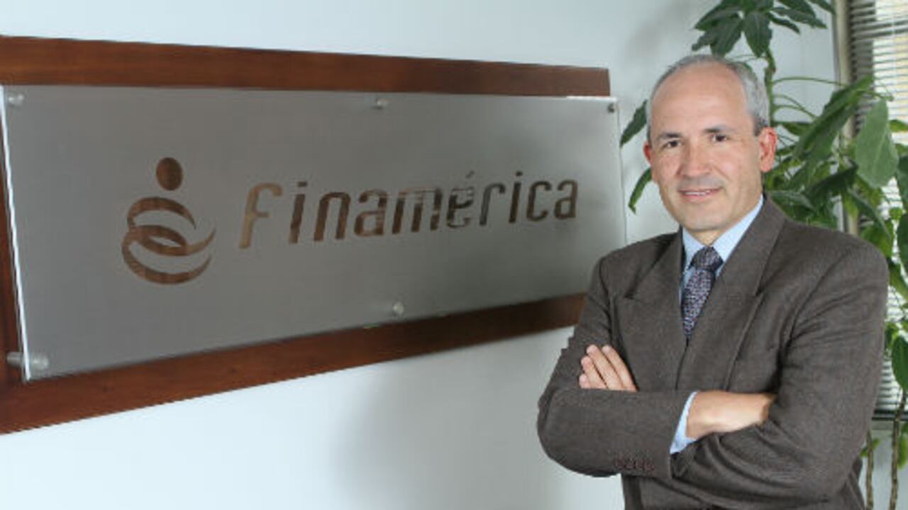 Gregorio Mejía, Gerente General de Finamérica