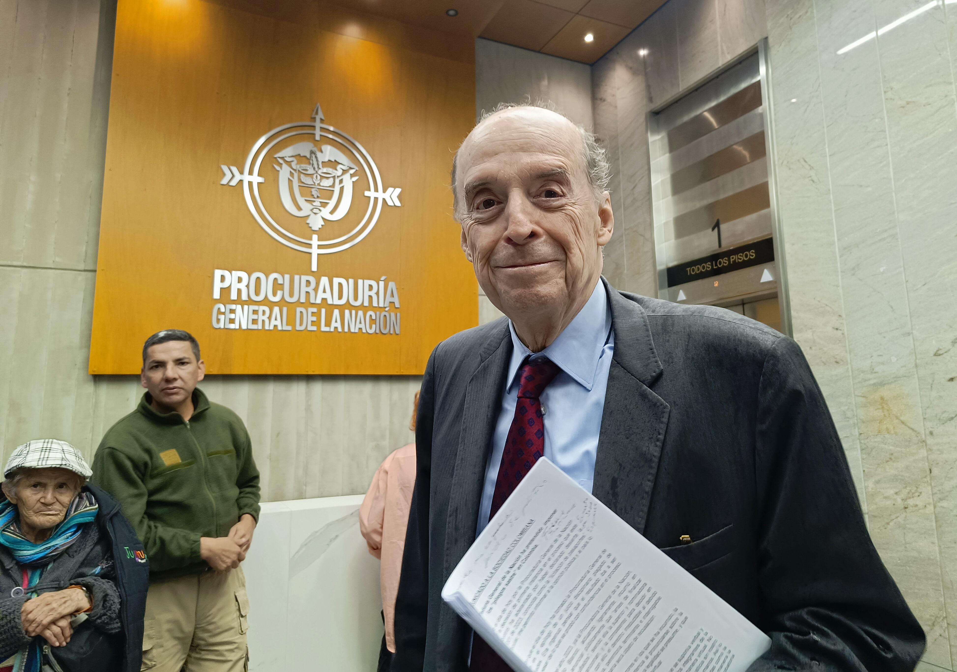 Resumen política 2024