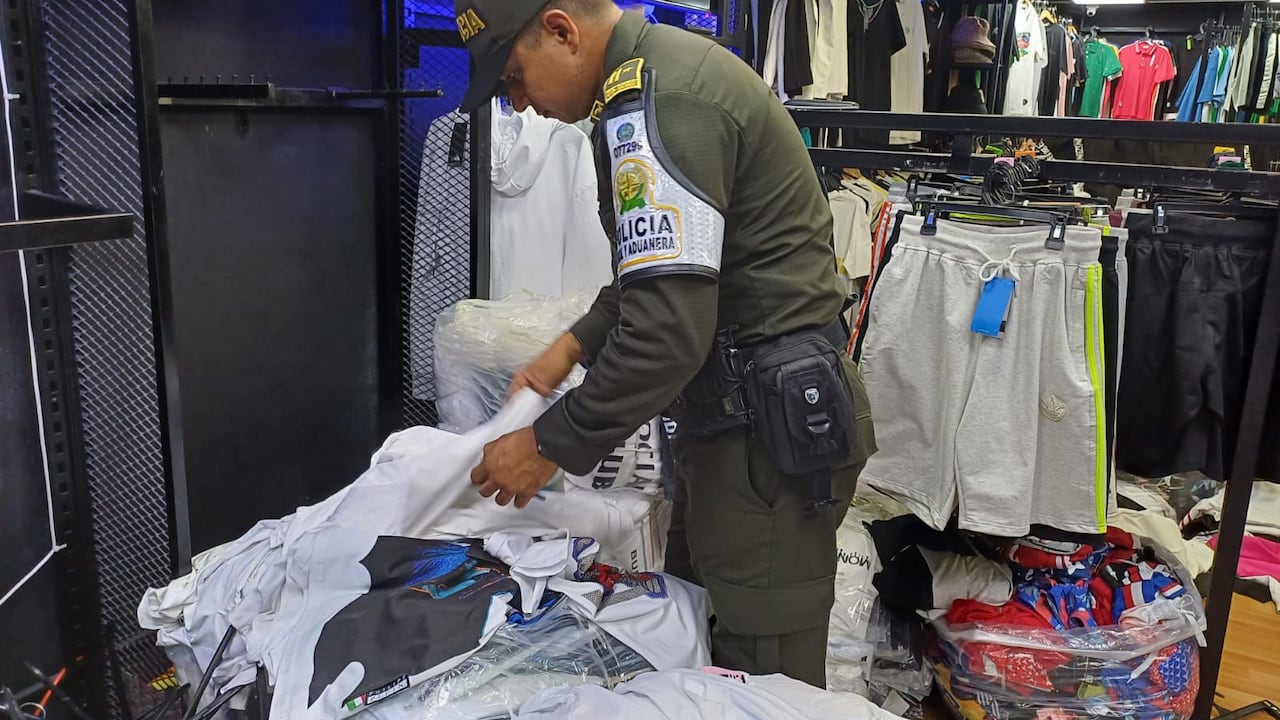 Incautación de mercancía de contrabando en Cali.