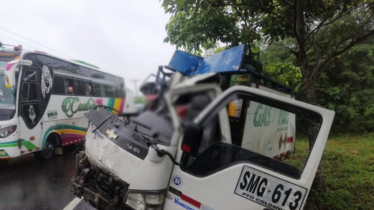 Aparatoso accidente en el municipio de Sabanalarga, Atlántico.