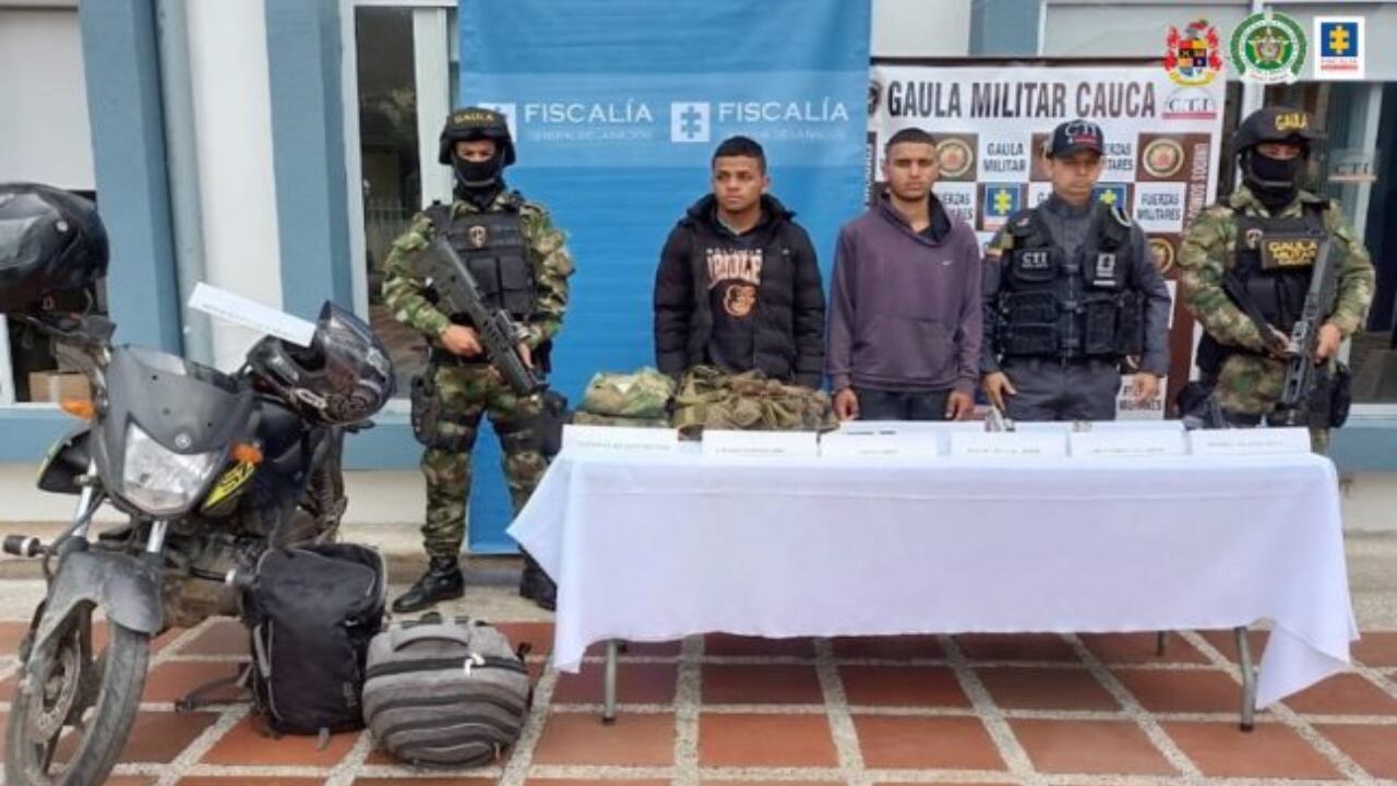 Hermanos se hacían pasar por soldados del Ejército para instalar retenes ilegales y robar a transeúntes y vehículos; así cayeron