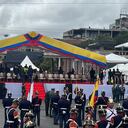 Tarima principal desfile militar 20 de julio