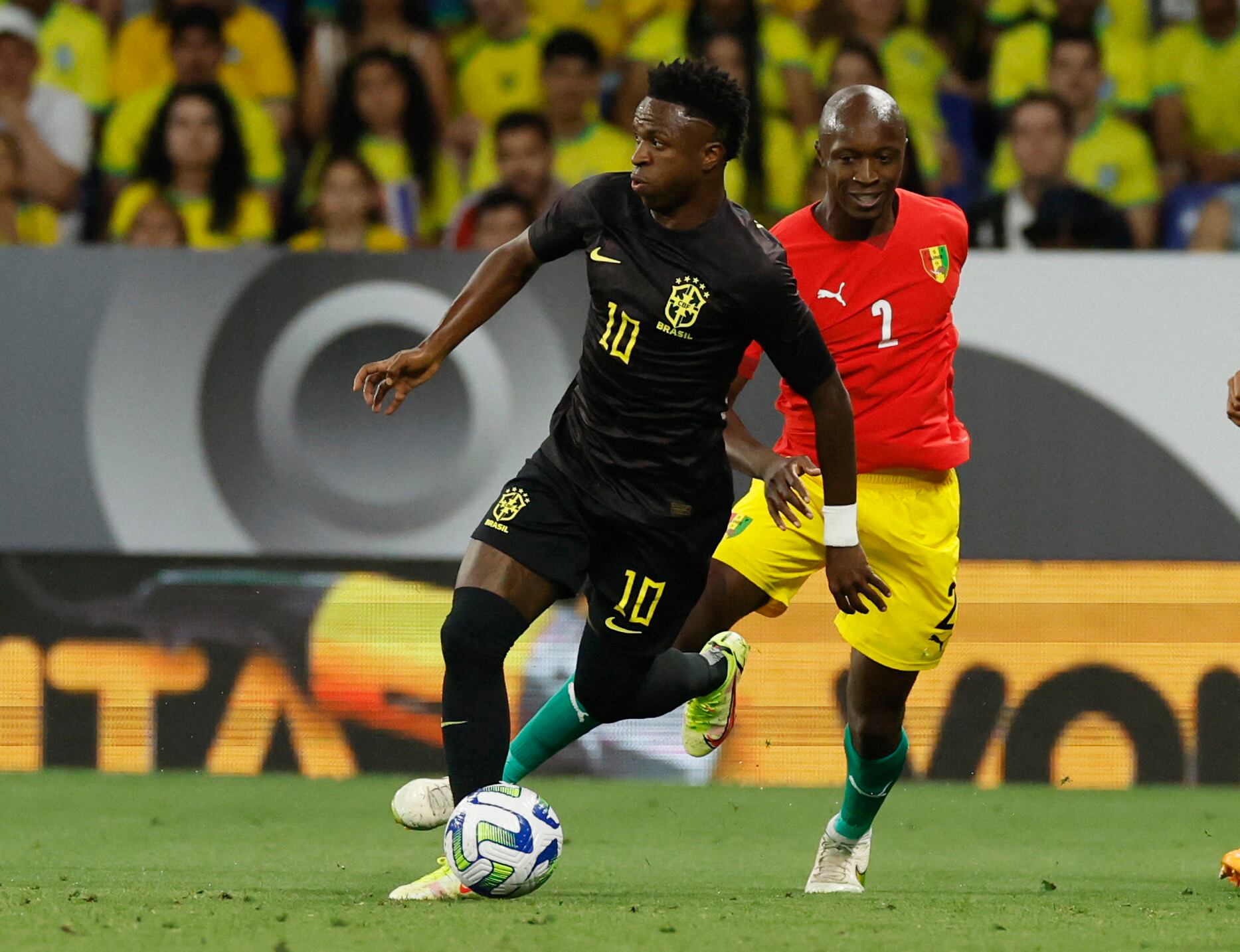 Partido amistoso entre Brasil vs Guinea.