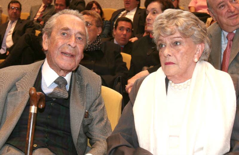Gloria Valencia de Castaño se casó con Álvaro Castaño en 1947. Fue uno de los matrimonios más estables de la televisión nacional.