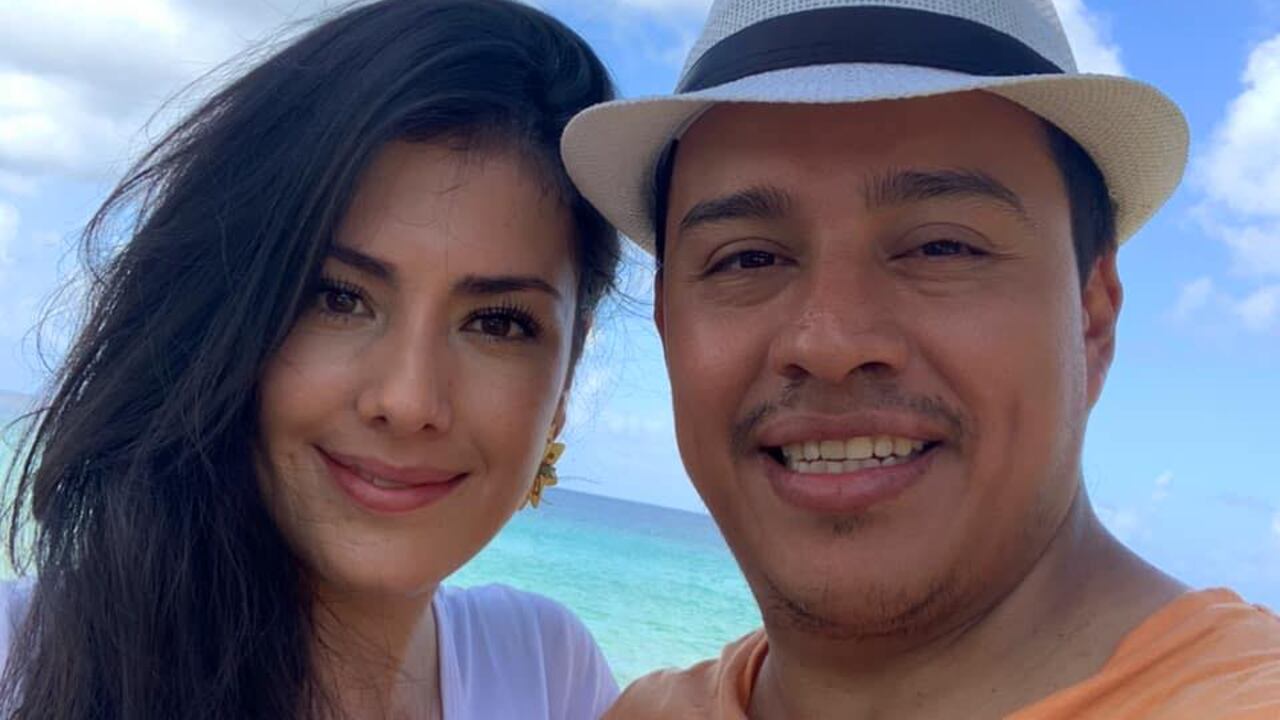 Andrés Mayorquín, quien se desempeñaba como asesor en la Presidencia, y su esposa Karen Vaquiro