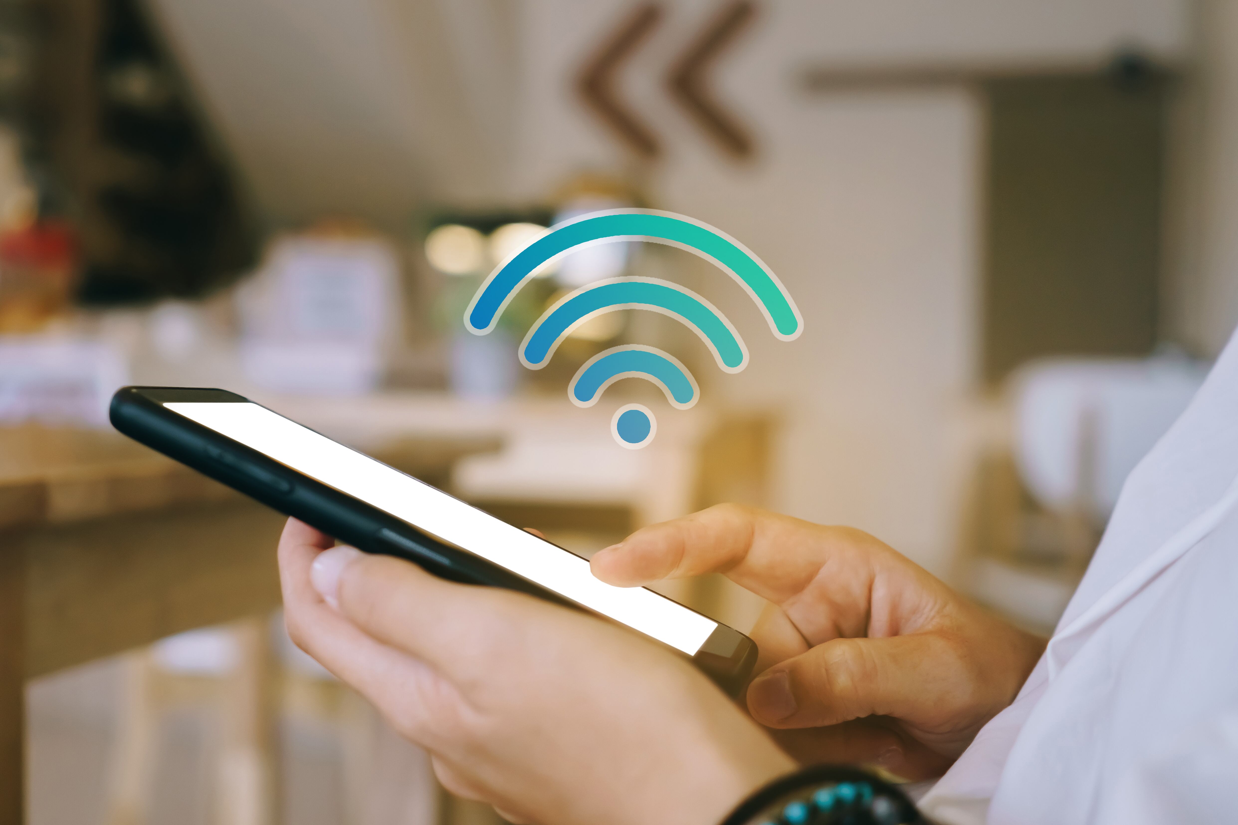 La contraseña de la red wifi queda almacenada en el móvil.