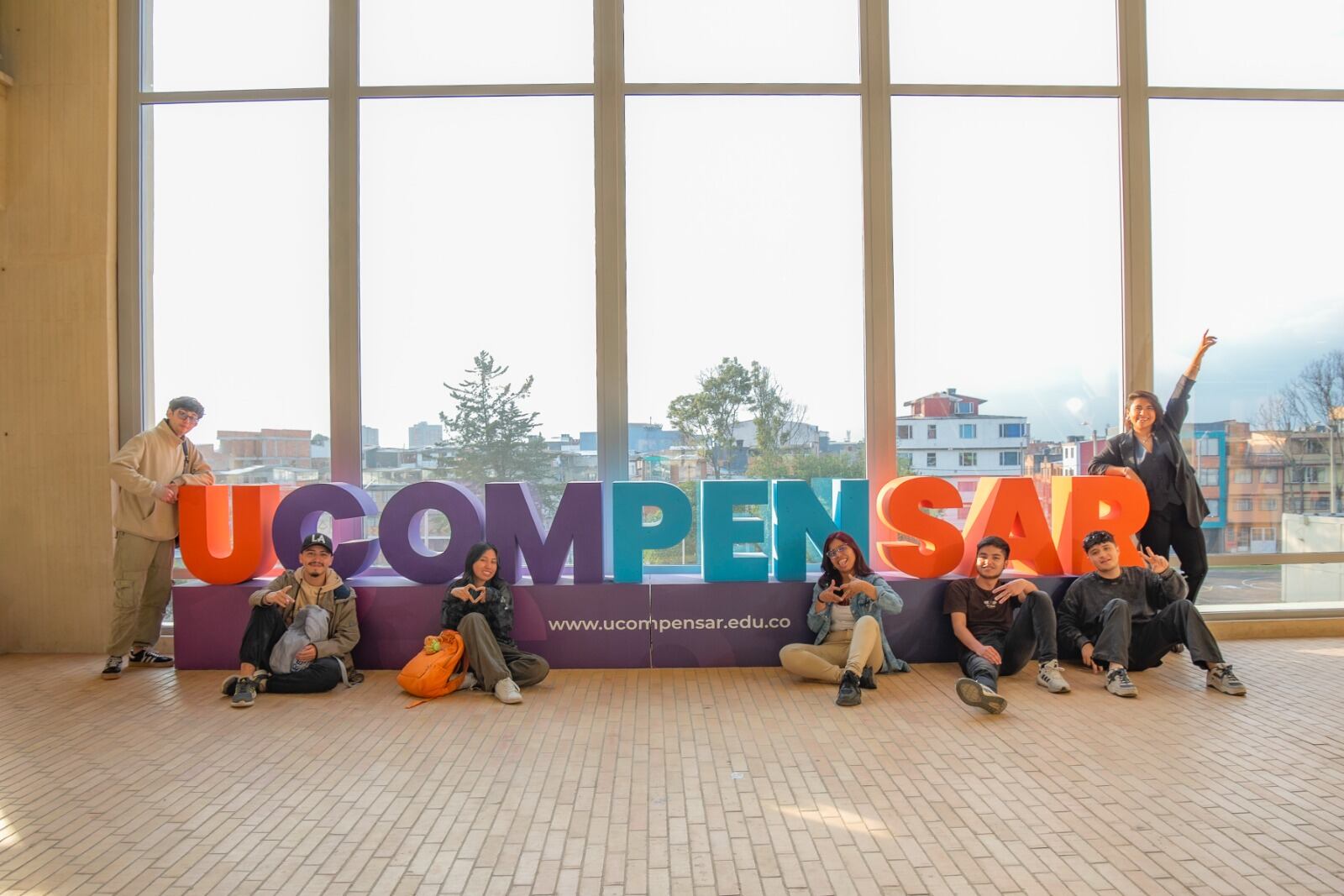 UCompensar ha apostado por metodologías activas y entornos de aprendizaje que reflejan los retos reales del mundo empresarial.