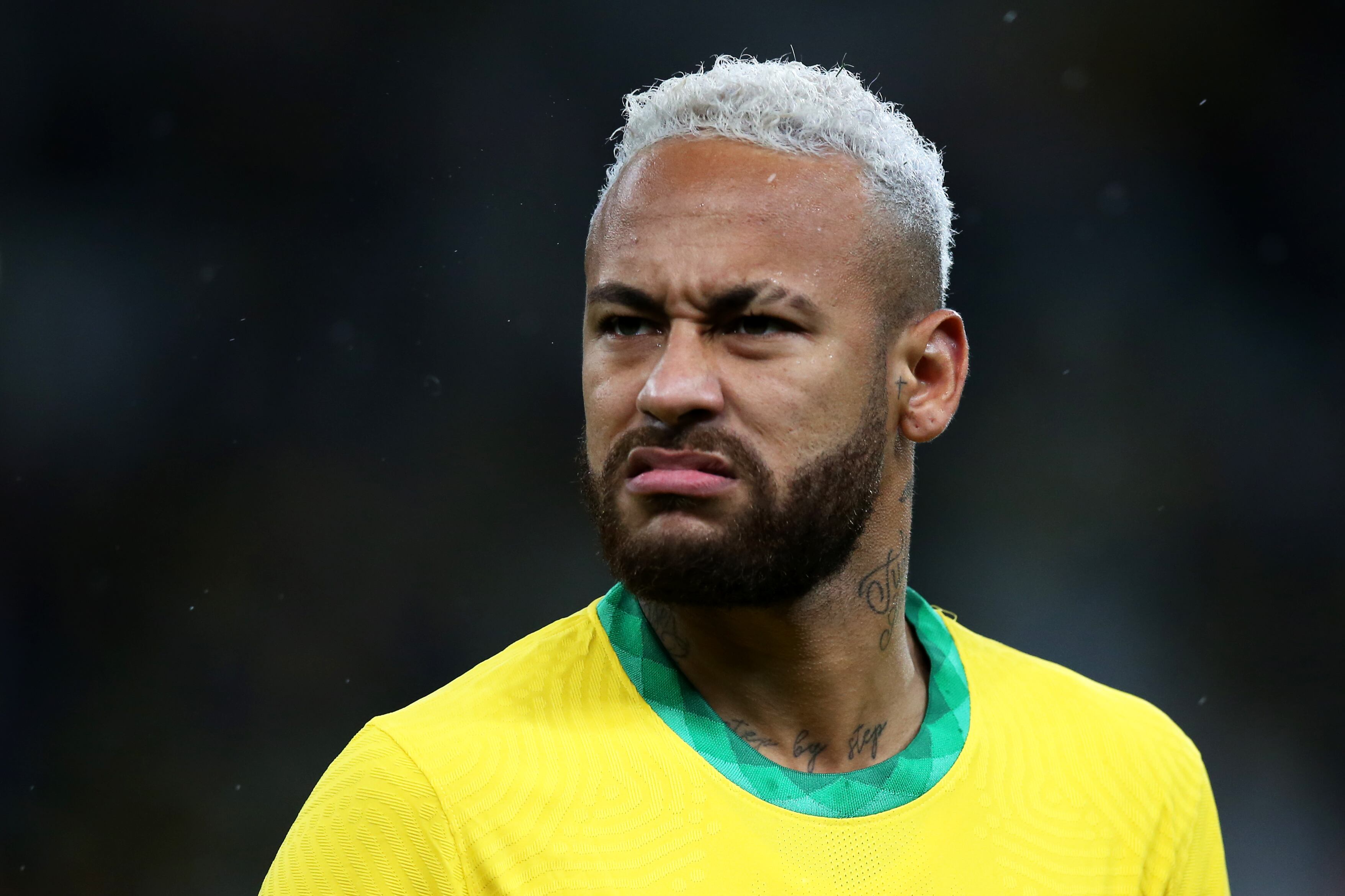 SAO PAULO, BRAZIL - NOVEMBER 11: Neymar Jr. of Brazil reacts prior to a match between Brazil and Colombia as part of FIFA World Cup Qatar 2022 Qualifiers at Neo Quimica Arena on November 11, 2021 in Sao Paulo, Brazil. (Photo by Alexandre Schneider/Getty Images)