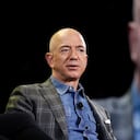 En esta imagen del 6 de junio de 2019, el director general de Amazon, Jeff Bezos, en la convención de Amazon en Las Vegas. (AP Foto/John Locher, Archivo)