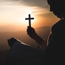 La Sangre de Cristo se refiere a la sangre que derramó durante su crucifixión por el perdón de los pecados de la humanidad.