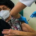 La inmunidad conseguida tras vacunarse dependerá del fabricante de la vacuna y de la respuesta inmunitaria de cada paciente.