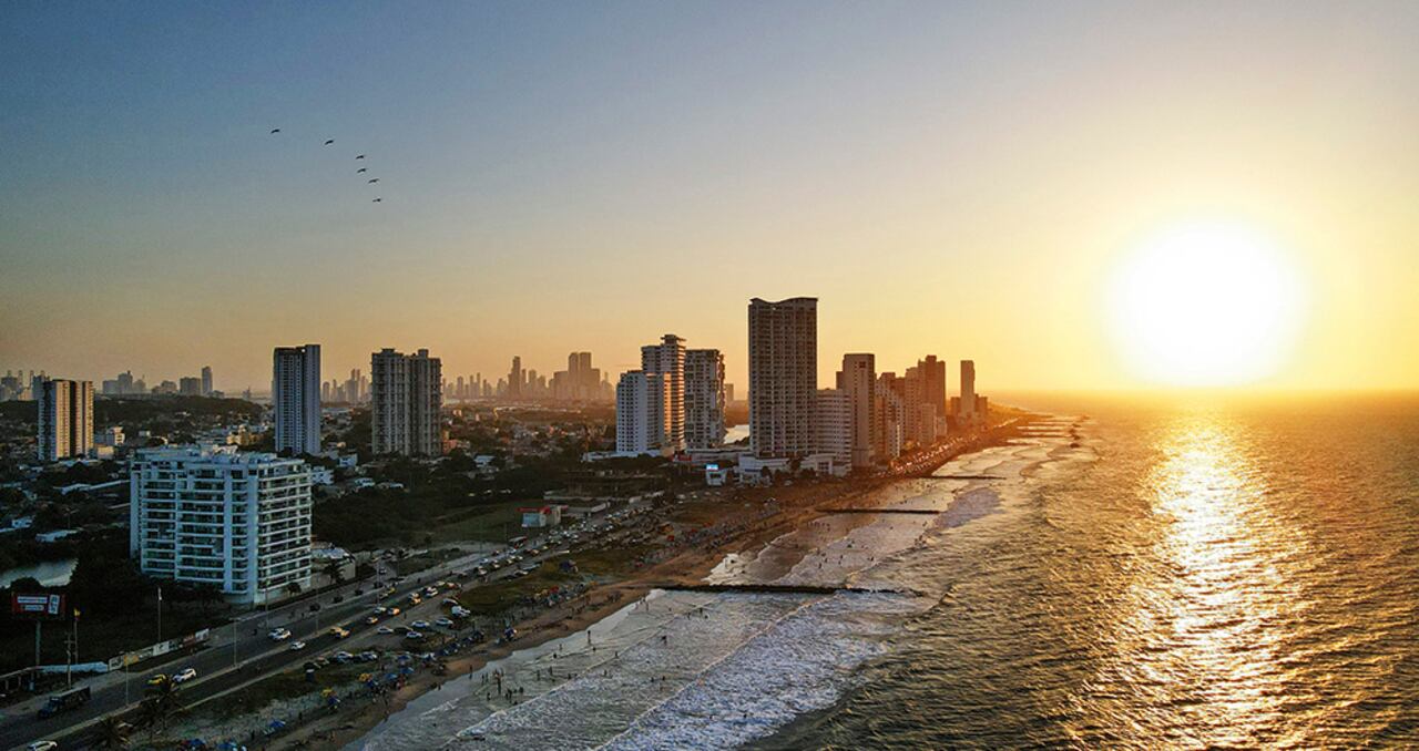 Cartagena experimentó por varias horas una sensación térmica de 53 grados centígrados y eso ocasionó varias emergencias entre la población. El Ideam hizo un llamado para evitar exponerse al sol en determinado horario.