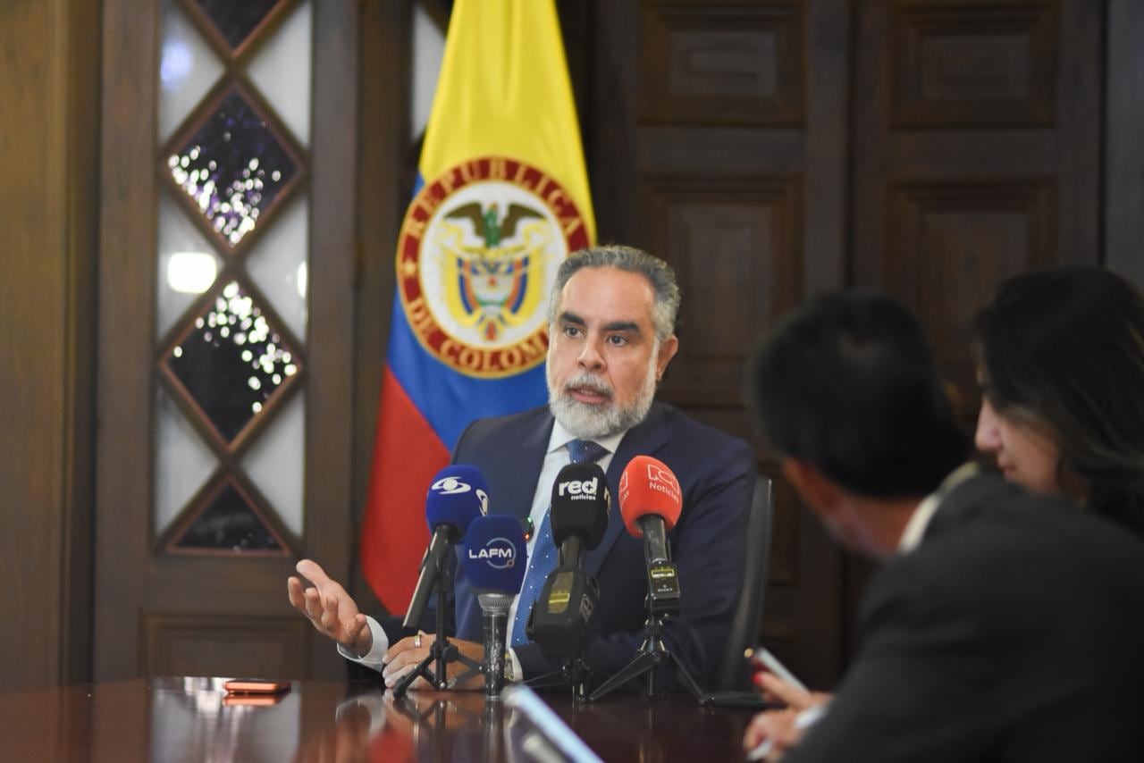 Armando Benedetti, ministro del Interior.