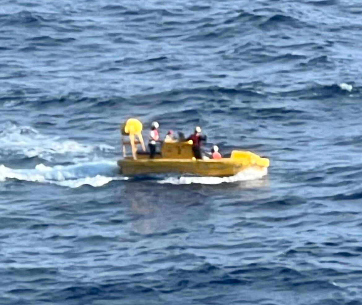 Crucero. Twitter @matthew_kuhn