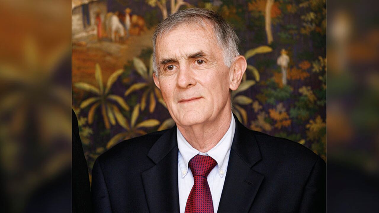 Carlos Gustavo Cano es uno de los economistas más reputados en el país. Fue ministro de Estado y codirector del Banco de la República.