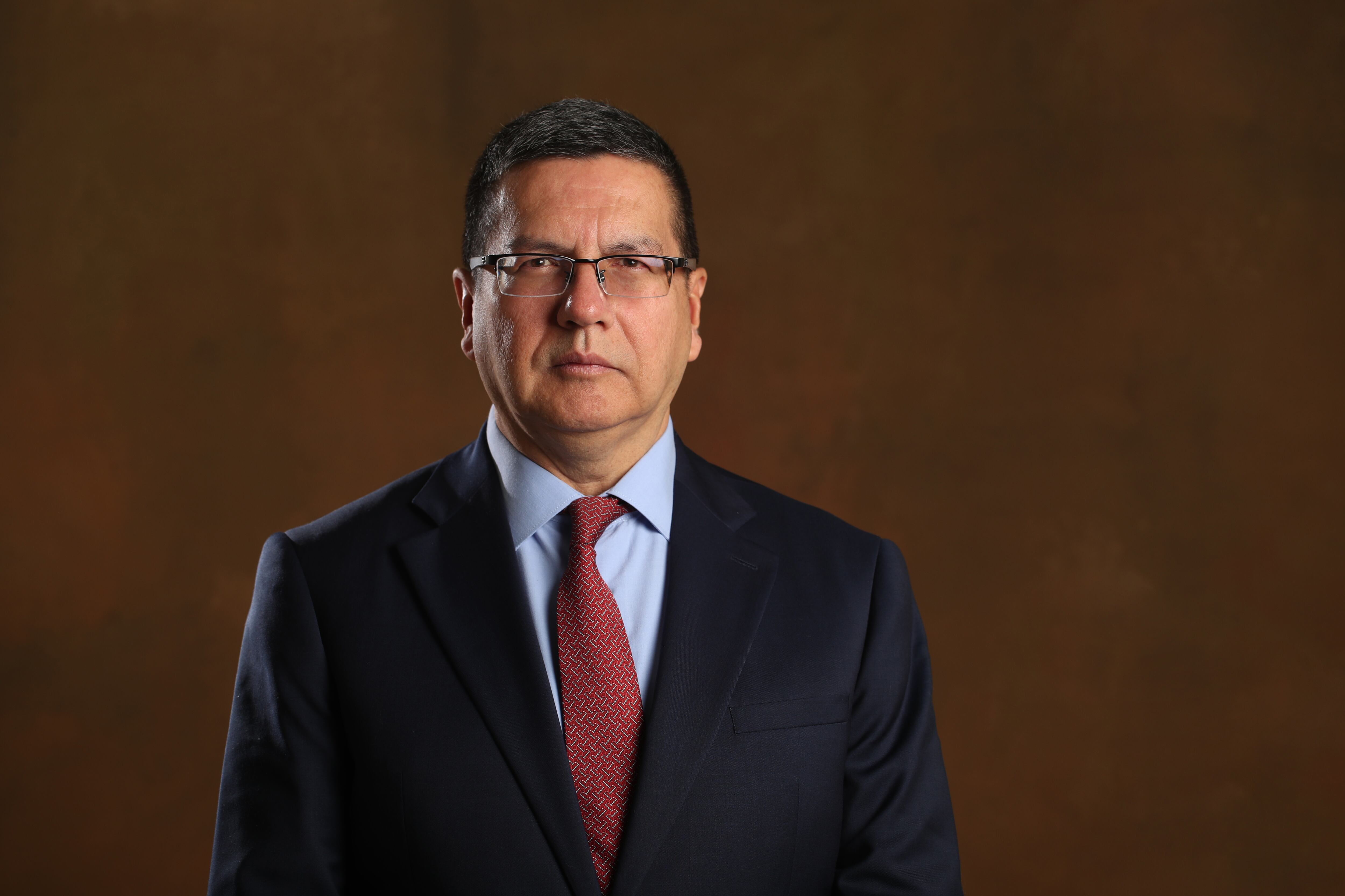 Germán Calderón España  abogado constitucionalista