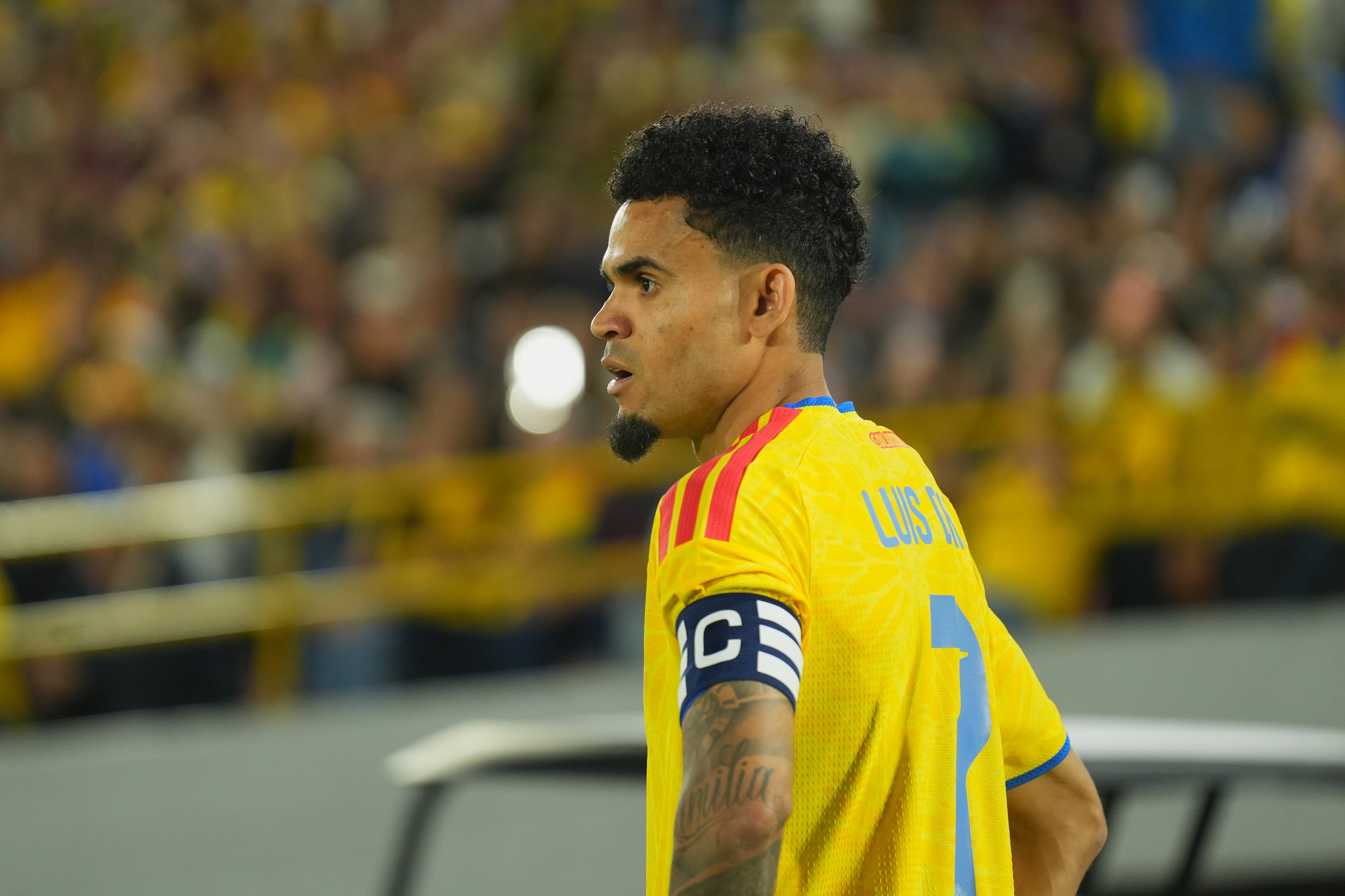 BOGOTA, COLOMBIA - JUNE 01: Luis Diaz of Colombia looks on during the international friendly match between Colombia and Costa Rica at Estadio El Campin on June 01, 2026 in Bogota, Colombia. (Photo by Leonardo Castañeda/Getty Images)