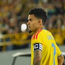 BOGOTA, COLOMBIA - JUNE 01: Luis Diaz of Colombia looks on during the international friendly match between Colombia and Costa Rica at Estadio El Campin on June 01, 2026 in Bogota, Colombia. (Photo by Leonardo Castañeda/Getty Images)