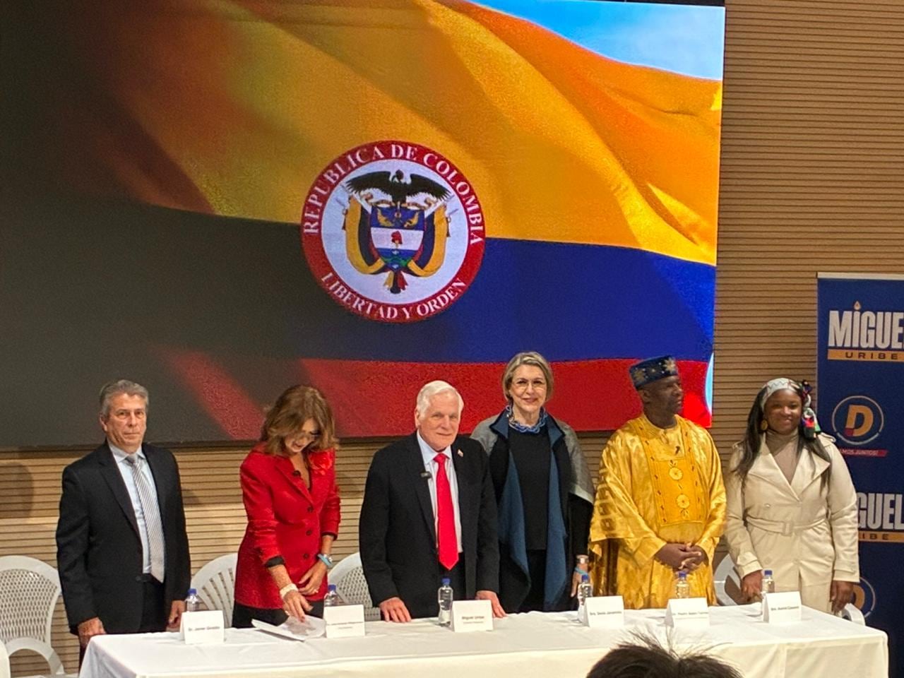 Miguel Uribe Londoño lanzó su candidatura