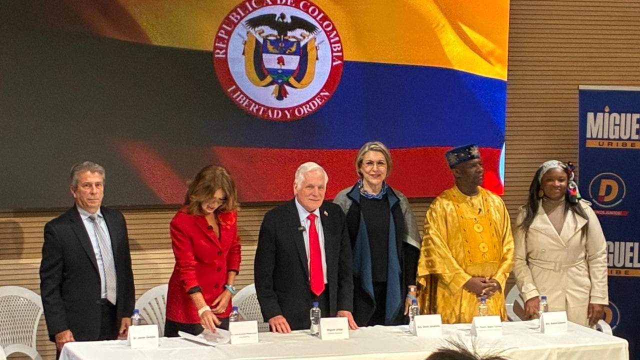 Miguel Uribe Londoño lanzó su candidatura.