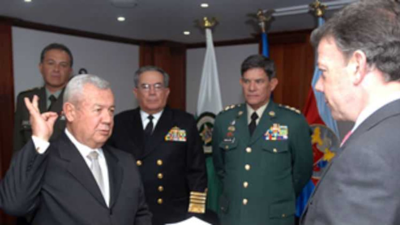 El general (r) Fernando Tapias trabajó de la mano con Juan Manuel Santos.