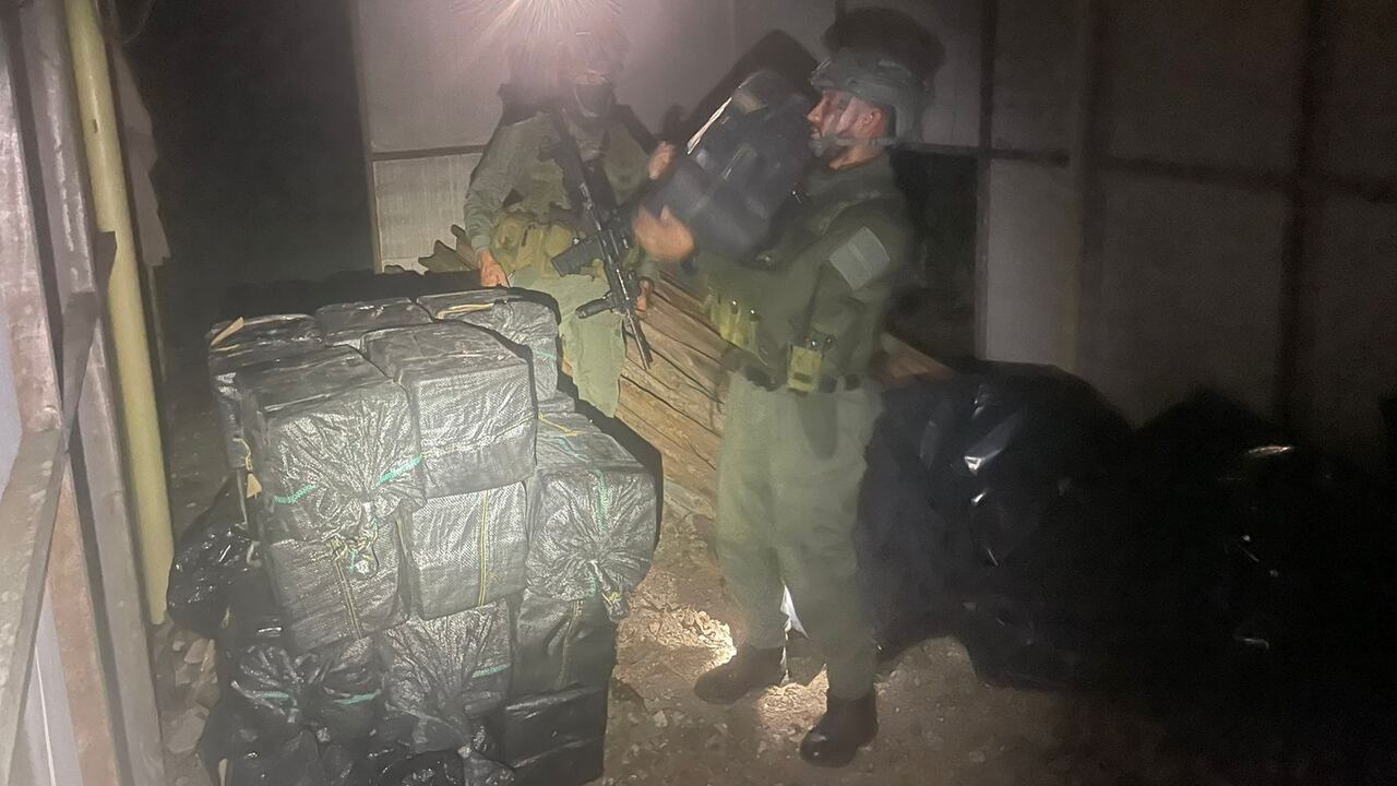 La medida tonelada de cocaína de narco invisible socio del Clan del Golfo.