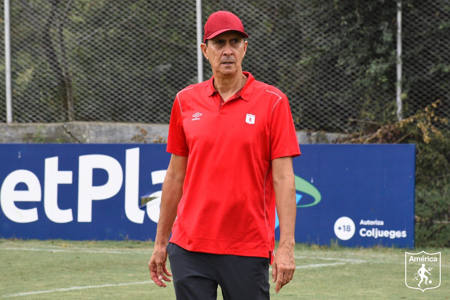 El tecnico brasileño regresó al América de Cali luego de dos años. Foto: Twitter América de Cali.