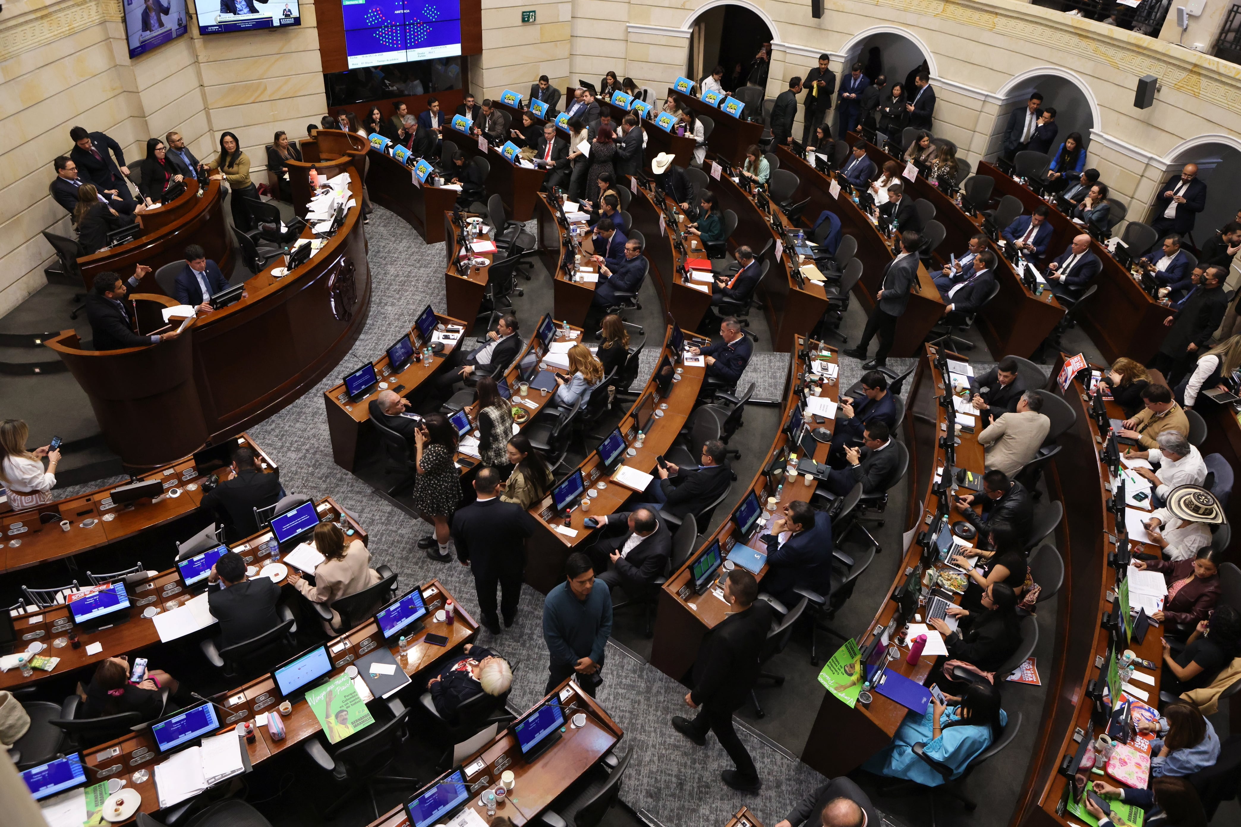 Plenaria del Senado debate del proyecto de ley, Presupuesto General de la Nación 2027. 19 octubre 2026
