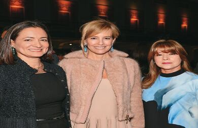 Chechi Escobar, Cristina de Echavarría y Annie Lacouture de Mattos.