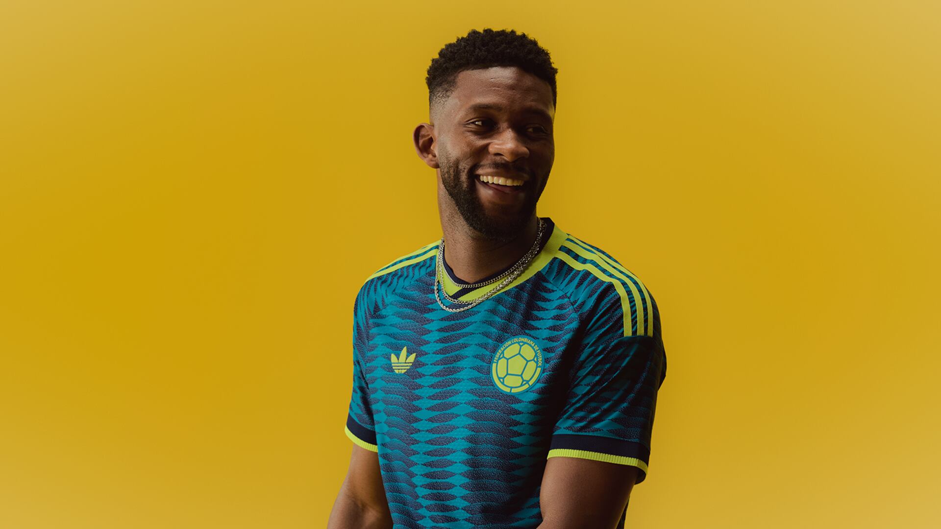 Jefferson Lerma on la camiseta visitante de la Selección Colombia para el Mundial United 2026